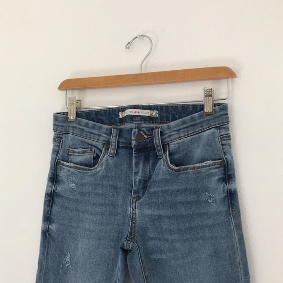 Chelsea & Violet | Distressed Ruffle Hem Jeans - Picture 3 of 6